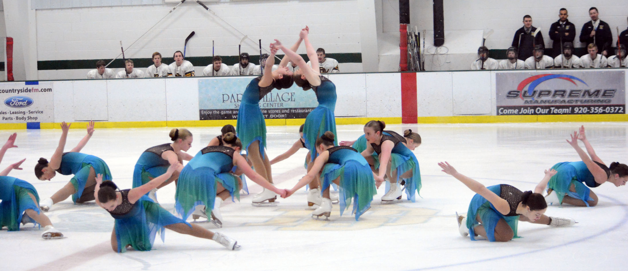 Swan City Ice Skaters 6.jpg